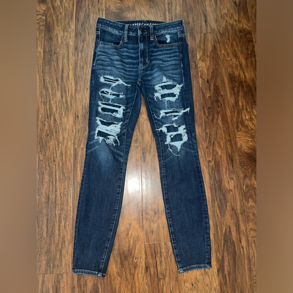 LIKE NEW AE Women’s 360 Next Level Stretch Hi-Rise Distressed Jegging - Sz 6R
